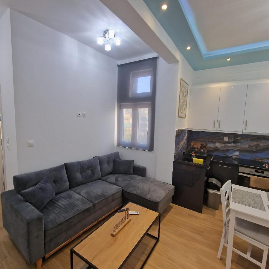 Luxury Apartment Kato Patissia Atenas Exterior foto
